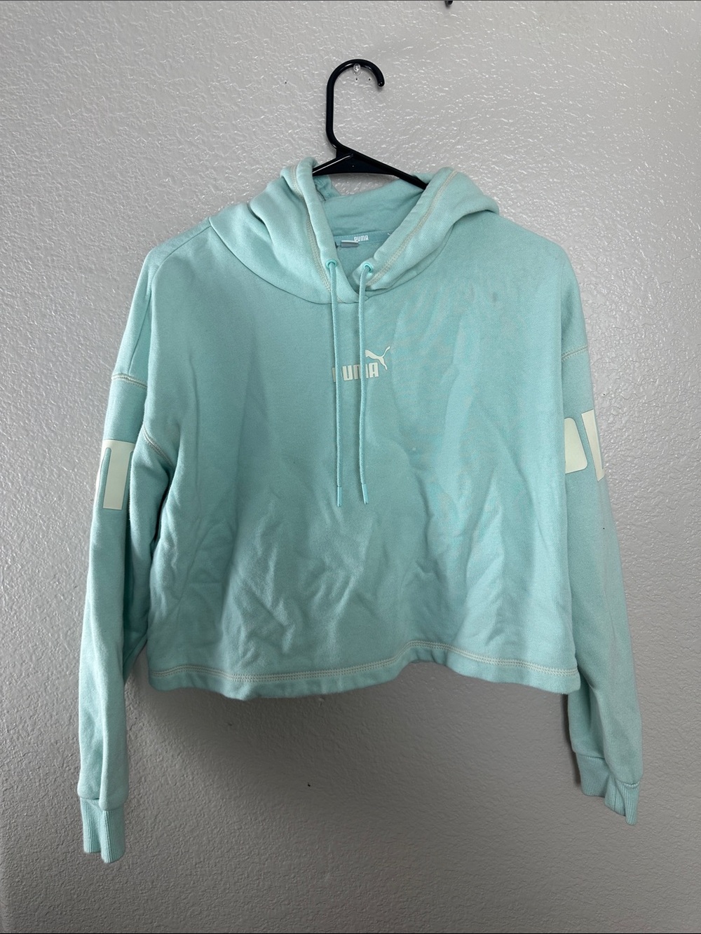 Puma Light Mint Green Cropped Hoodie M